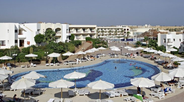Xperience Kiroseiz Parkland Resort Pool