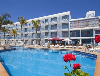 Costa Volcan Apartments and Spa