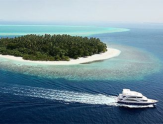 Emperor Voyager liveaboard in the Maldives