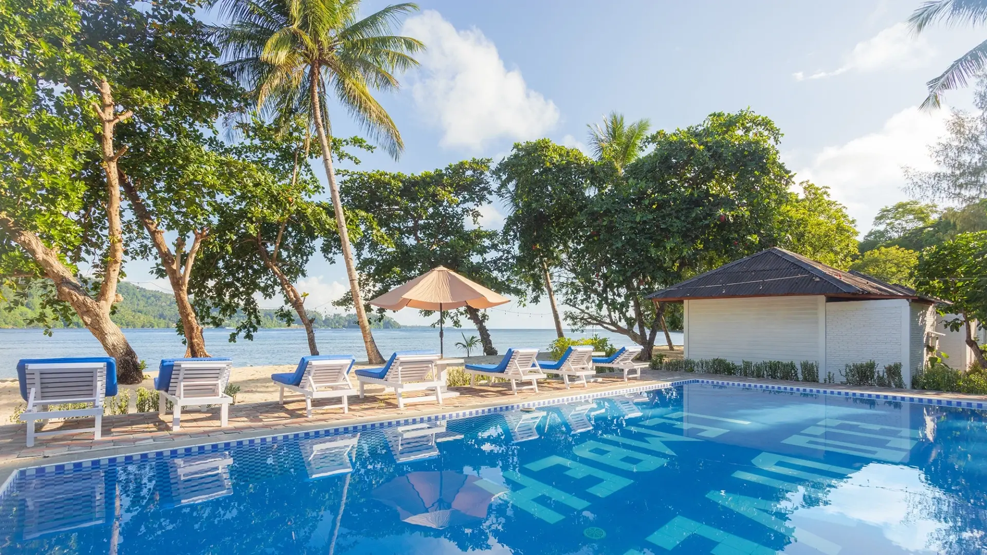 {card_image}{description}{/card_image}