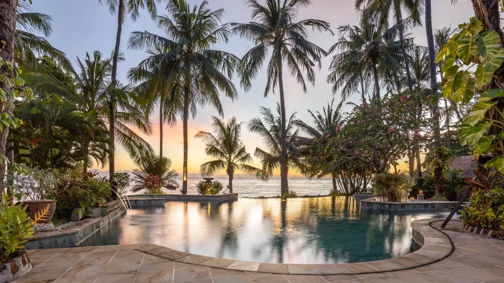 Swimming pool at Alam Anda Ocean Front Resort & Spa in Bali, Indonesia
