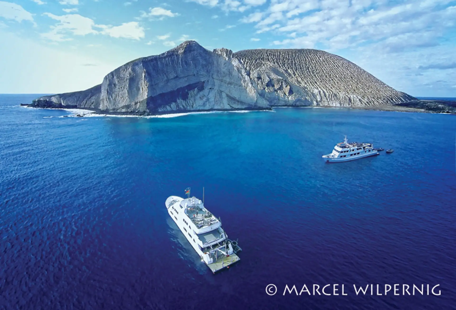 Aerial of Nautilus Belle Amie liveaboard in Mexico