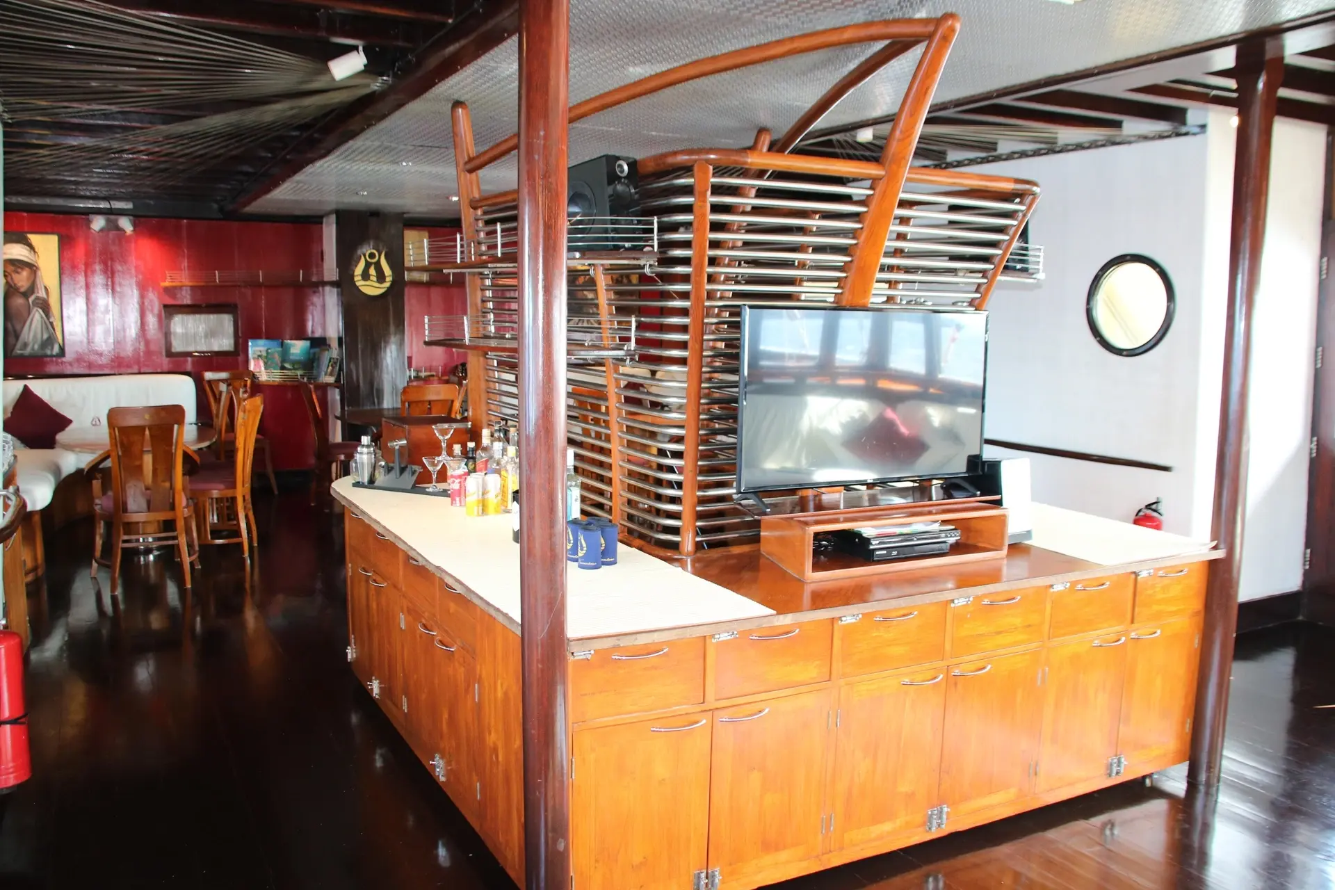 Bar on Dewi Nusantara, Indonesia