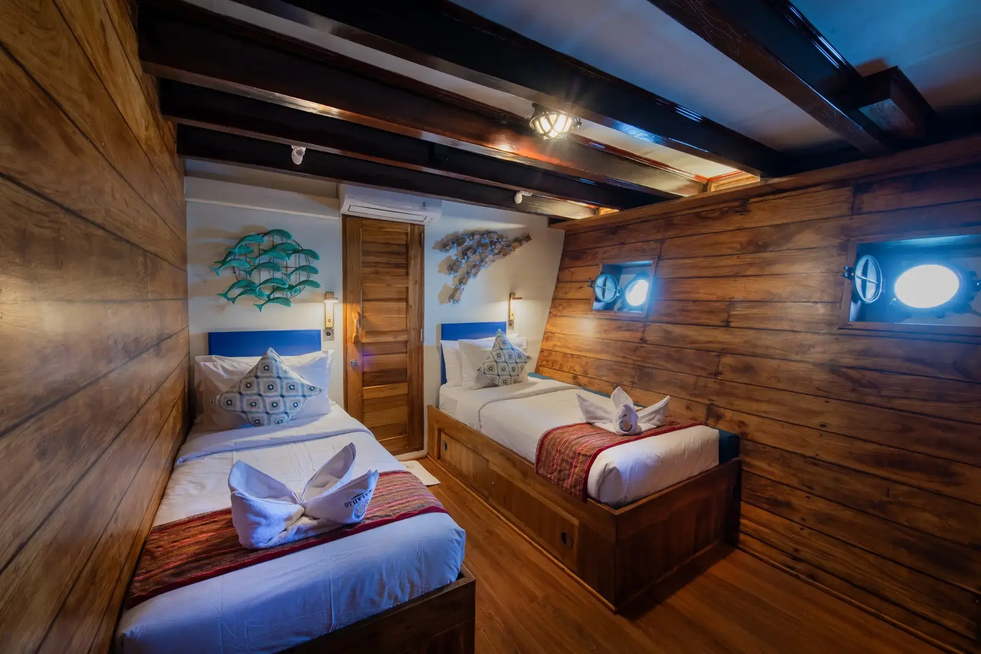 A twin cabin on Malaillo, Indonesia.