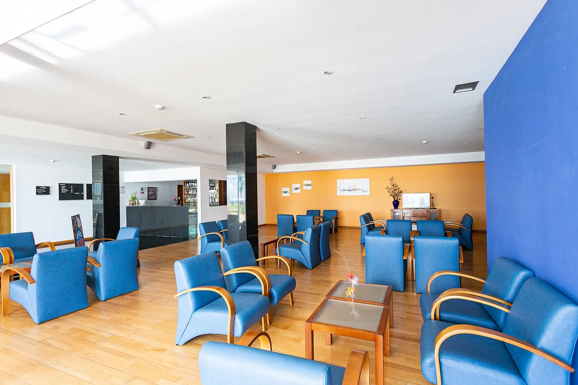 Bar at Hotel Colombo in Santa Maria, the Azores