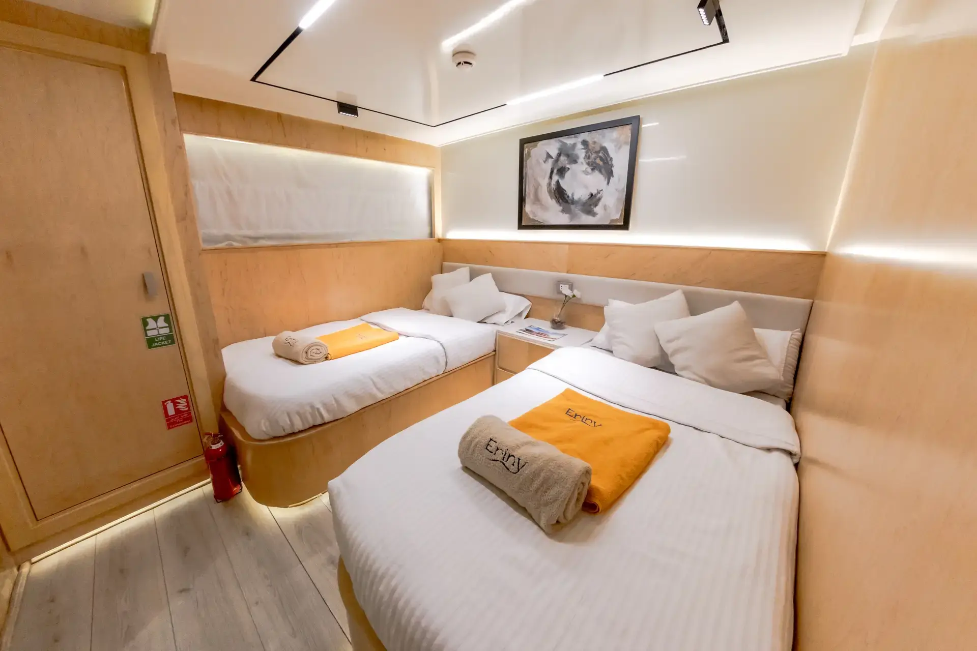 Twin cabin on Eriny, Red Sea.
