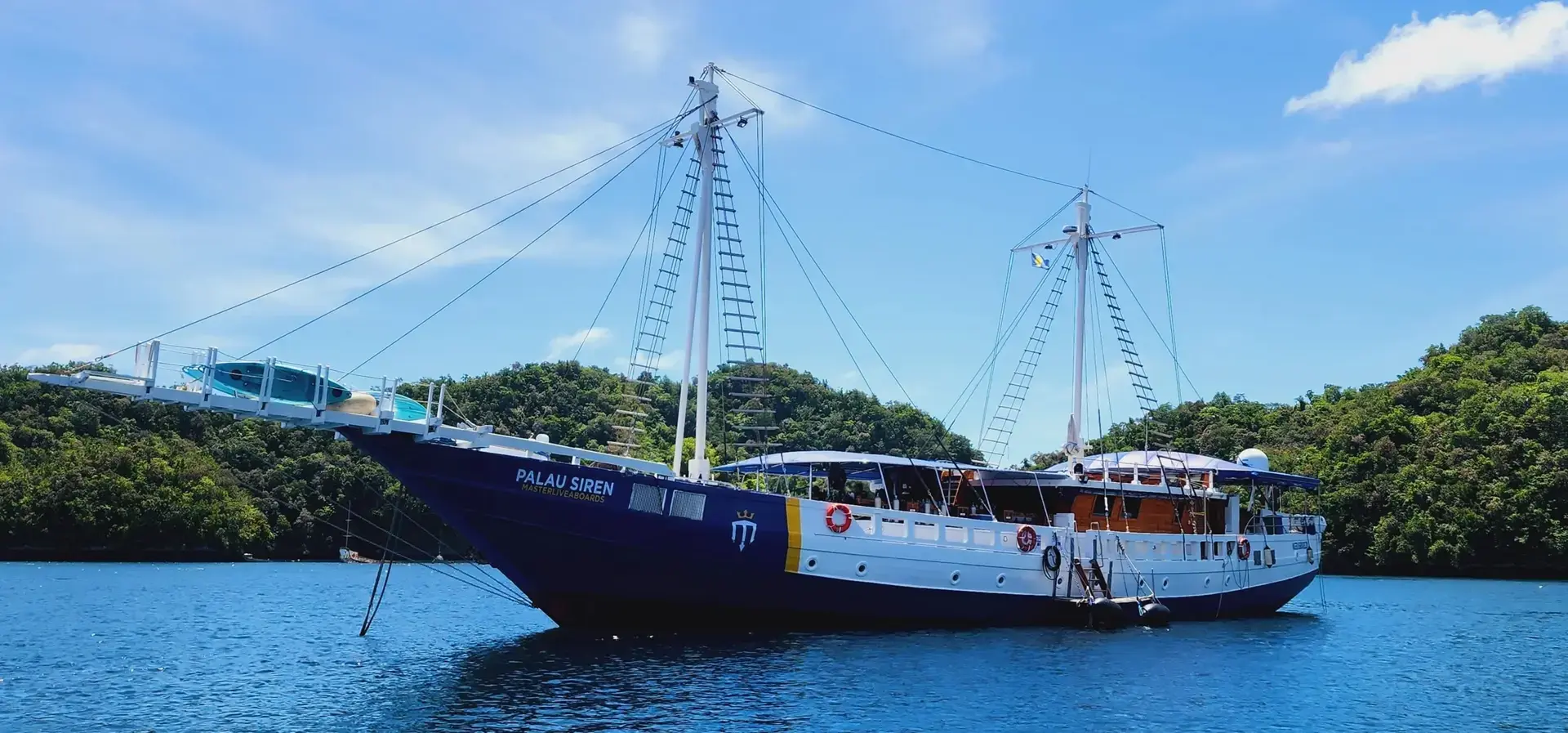 Palau Siren liveaboard