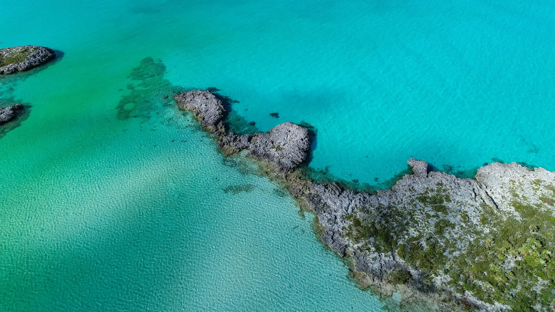 Aerial image of Shroud Cays in the Bahamas
