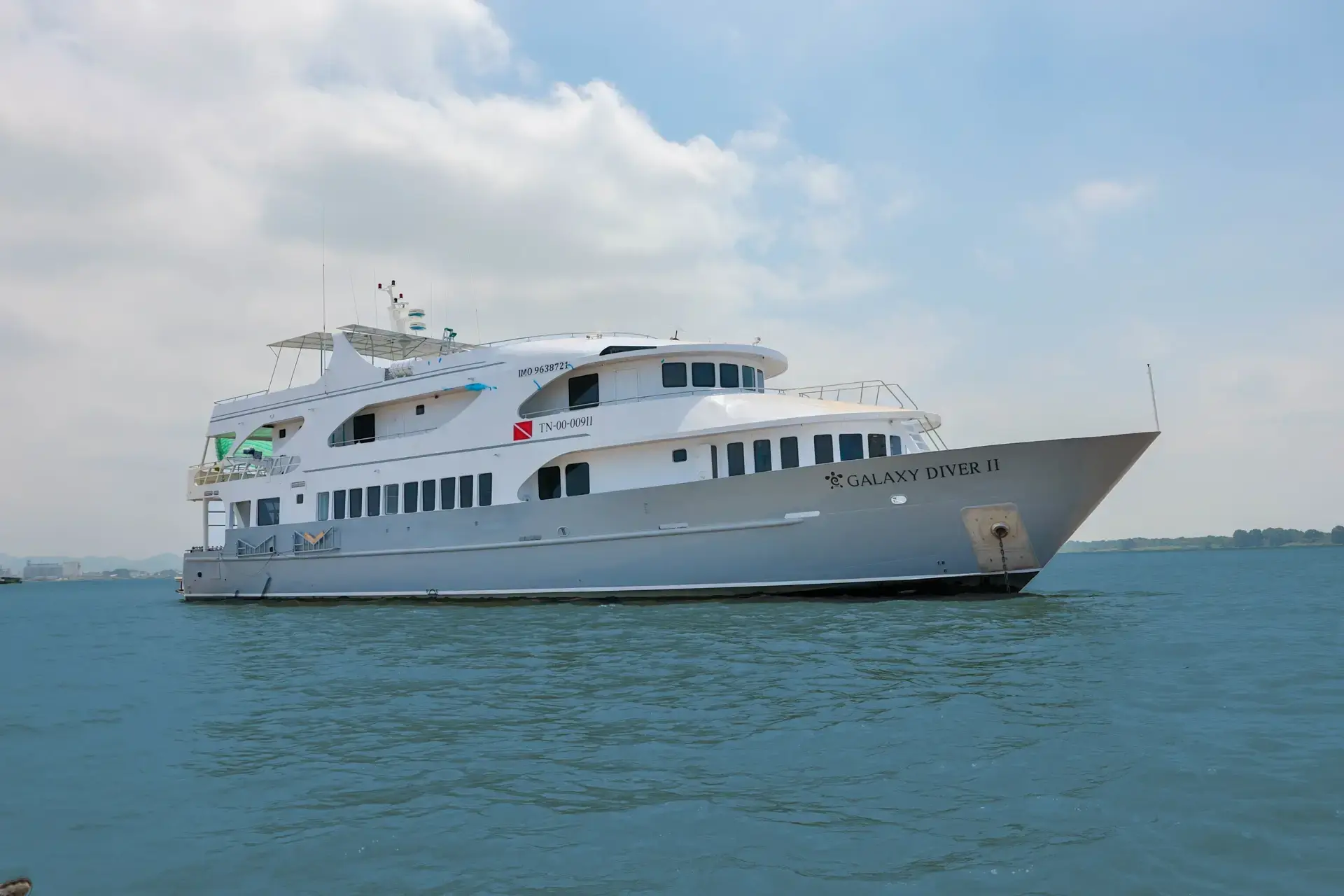 External view of Galaxy Diver II, Galapagos Islands