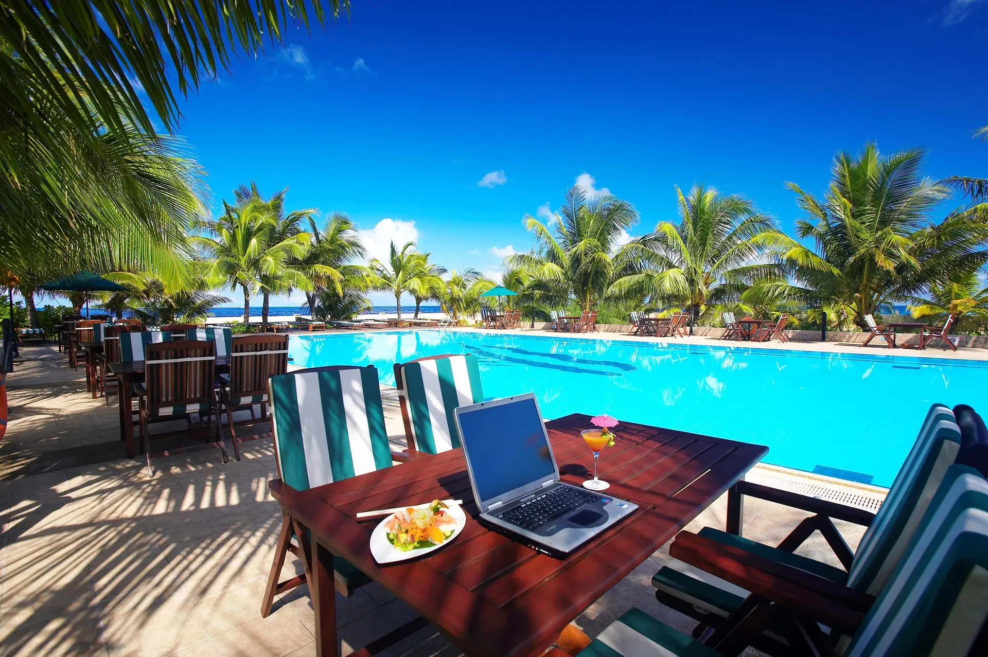 Swimming pool at Hulhule Airport Hotel in Male, the Maldives