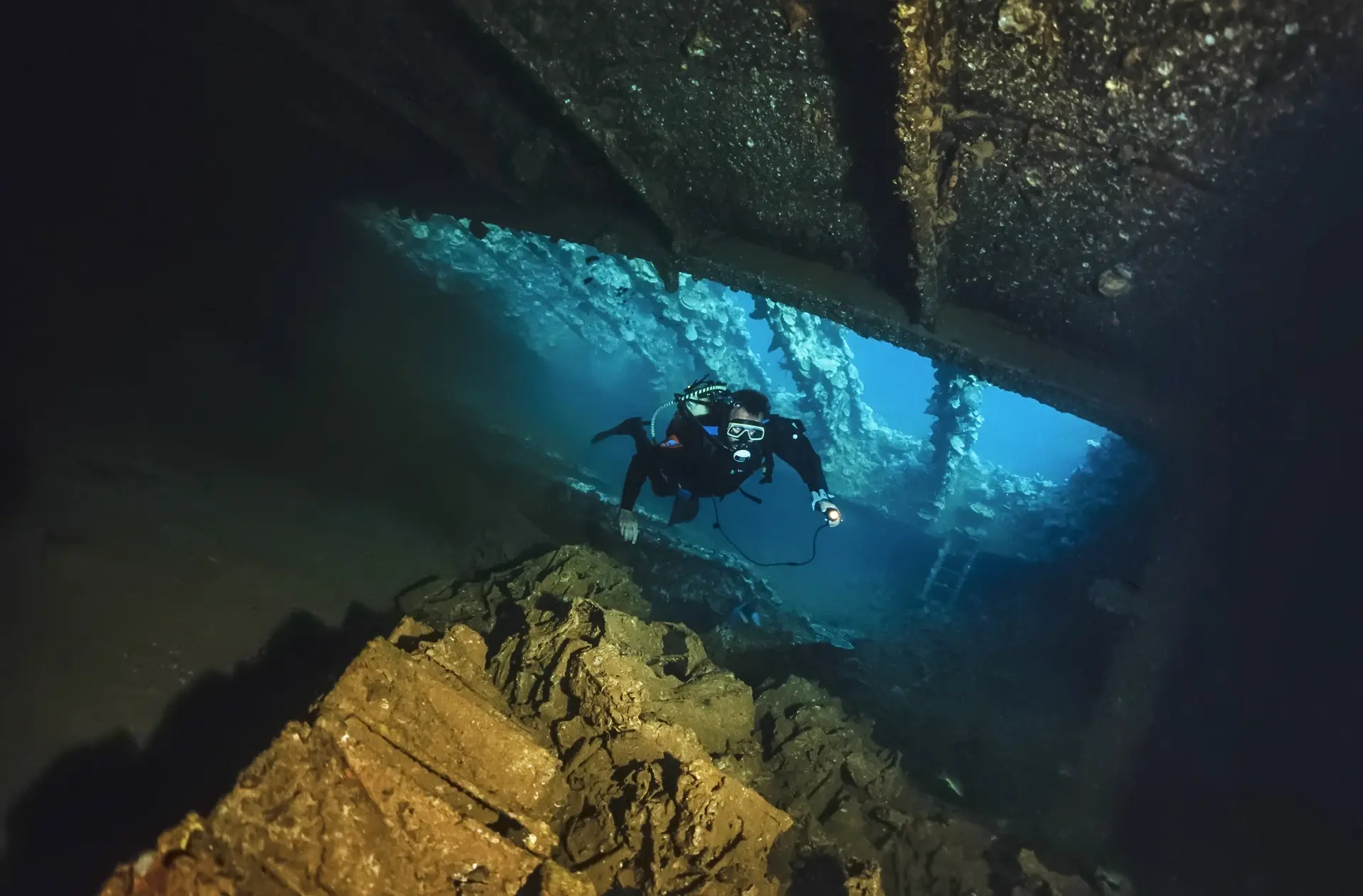 Umbria wreck & diver in Sudan, the Red Sea
