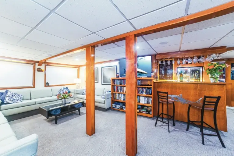 Bar & lounge on board Nautilus Explorer liveaboard in Mexico
