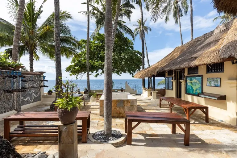 Shop at Alam Anda Ocean Front Resort & Spa in Bali, Indonesia