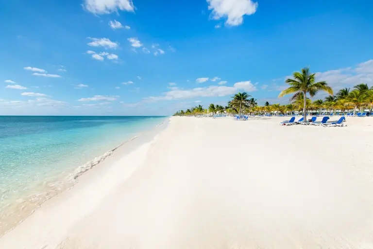 Beach at Viva Fortuna Beach resort in Grand Bahama, the Bahamas