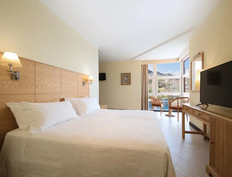 Bedroom at Hotel Dom Pedro in Madeira