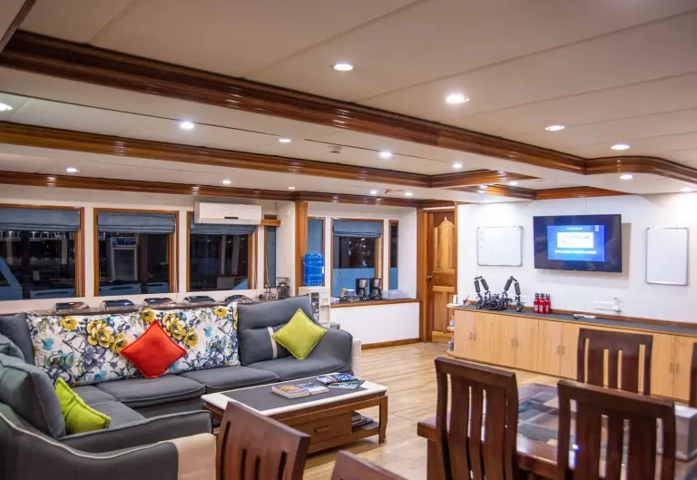 Saloon TV on Emperor Virgo, Maldives