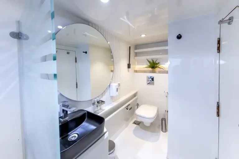 A bathroom on Eriny, Red Sea.