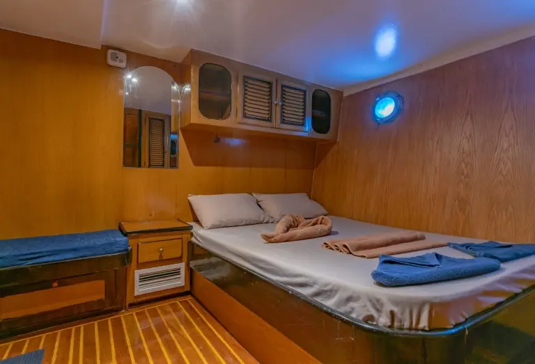 Double cabin en suite 2 on Freedom VIII Liveaboard, Egypt