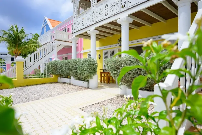 Courtyard at Scuba Lodge Boutique Hotel, Curacao.
