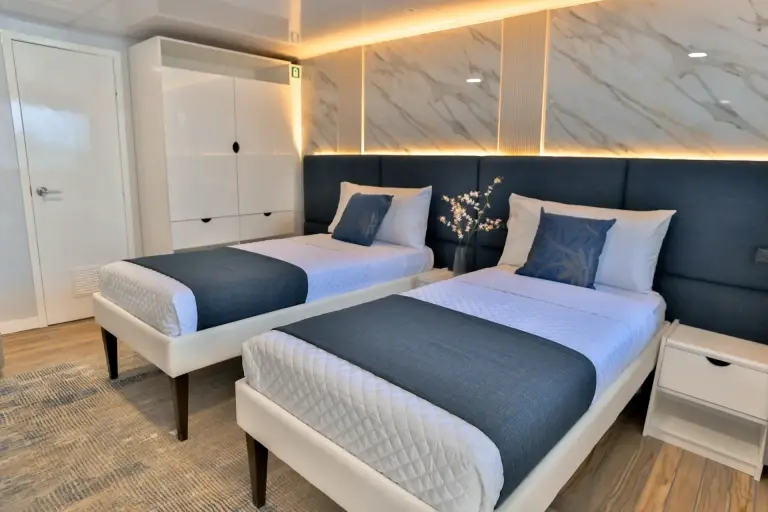 Twin cabin on Galaxy Diver II, Galapagos Islands